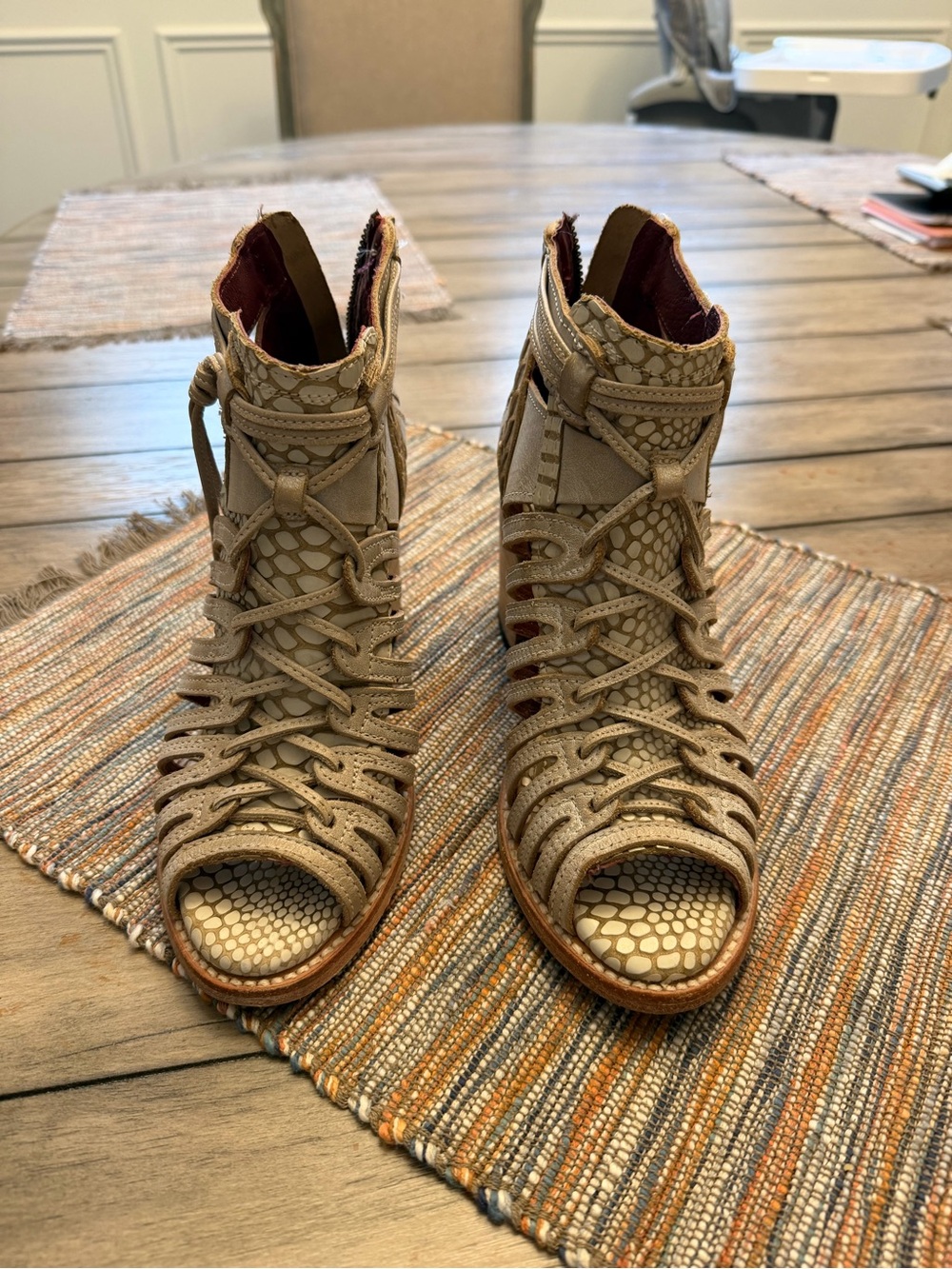 Freebird Waze Heeled Sandals with Lace Up Design size 7, but fit more like an 8